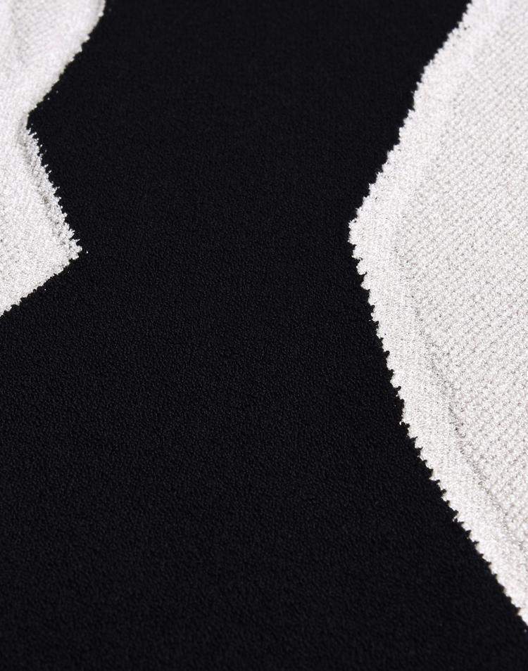 Pre Owned Giorgio Armani Viscose Turtleneck 44