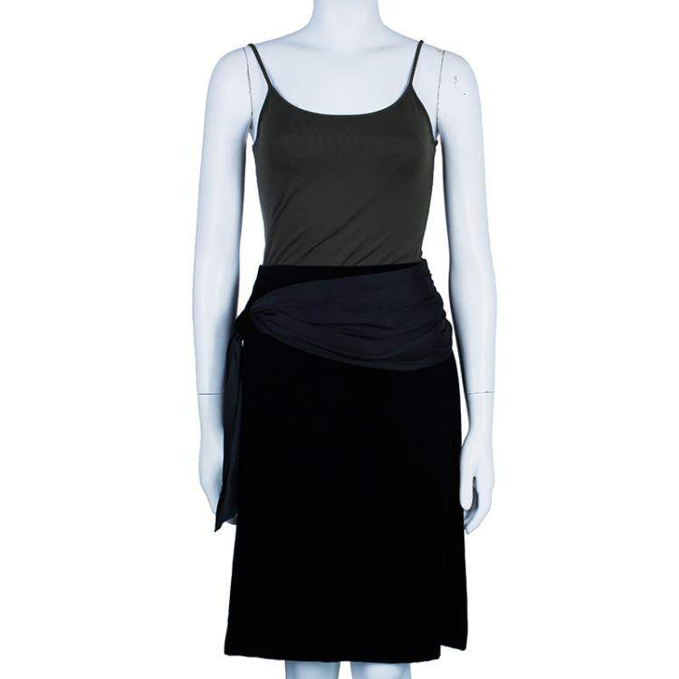 Pre Owned Giorgio Armani Black Velvet Skirt M