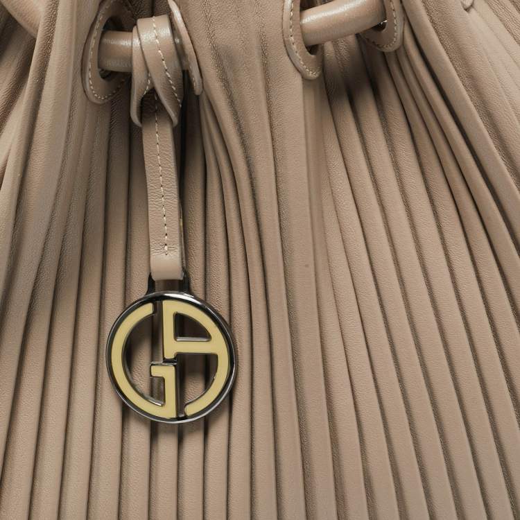 Pre Owned Giorgio Armani Beige Leather Pleated Hobo