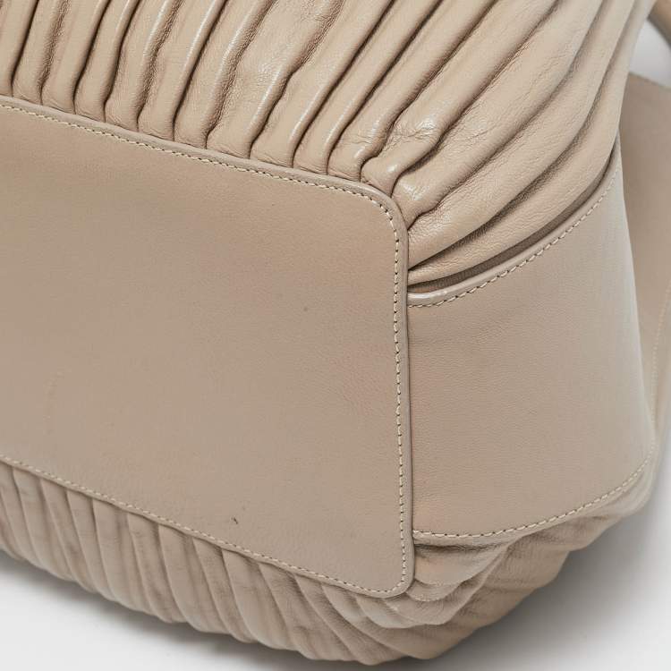 Pre Owned Giorgio Armani Beige Leather Pleated Hobo
