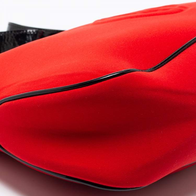 Pre Owned Giorgio Armani Red Neoprene And Patent Leather Hobo Bag
