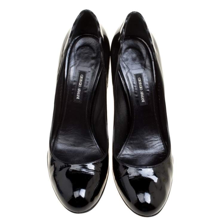 Pre Owned Giorgio Armani Black Patent Leather Pumps Size 40