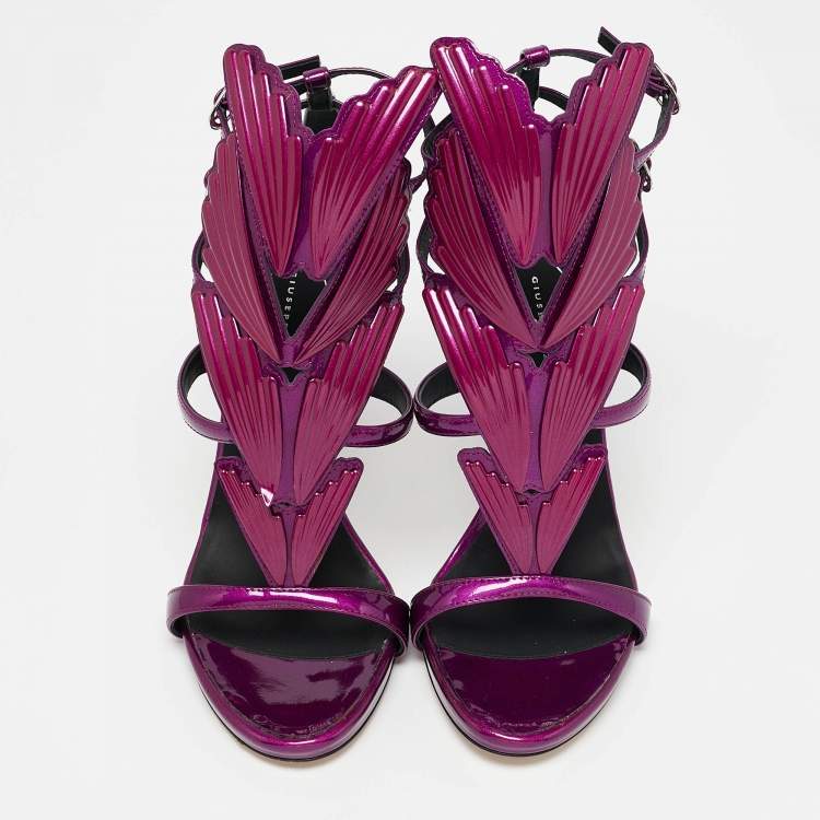 مملوكة مسبقًا Giuseppe Zanotti Purple Patent Leather Cruel Sandals Size 38