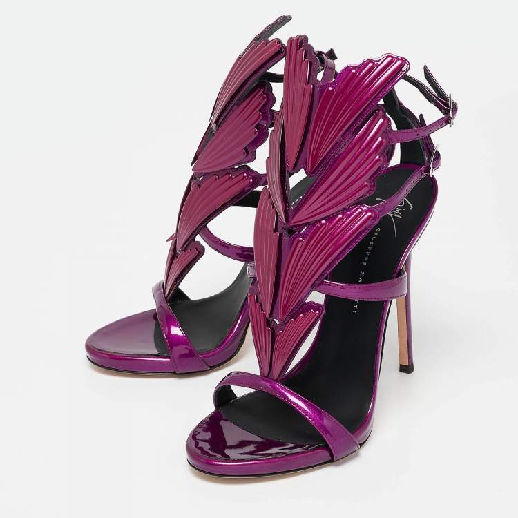 مملوكة مسبقًا Giuseppe Zanotti Purple Patent Leather Cruel Sandals Size 38