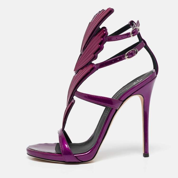 مملوكة مسبقًا Giuseppe Zanotti Purple Patent Leather Cruel Sandals Size 38