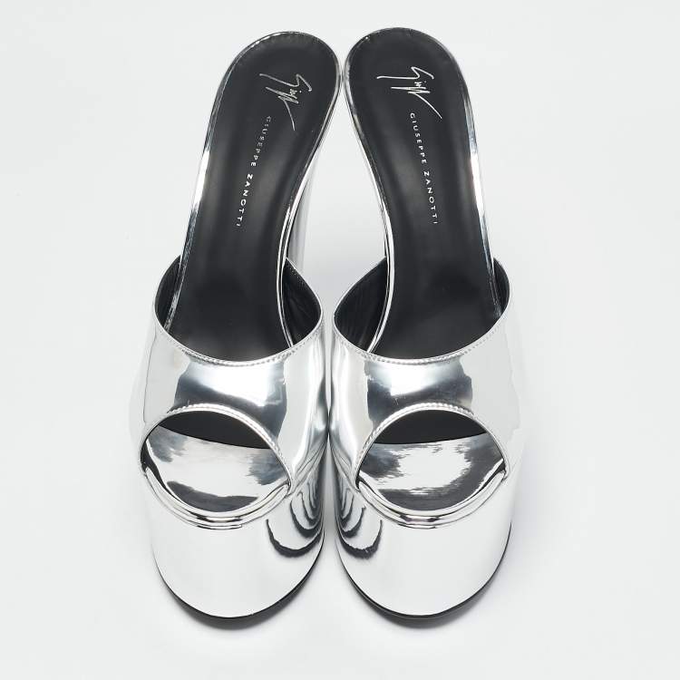 Pre Owned Giuseppe Zanotti Silver Leather Platform Slide Sandals Size 41