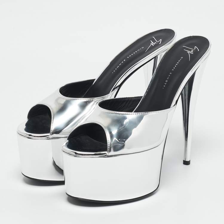 Pre Owned Giuseppe Zanotti Silver Leather Platform Slide Sandals Size 41