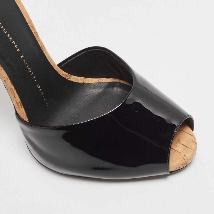 Pre Owned Giuseppe Zanotti Black Patent Leather Slide Sandals Size 38