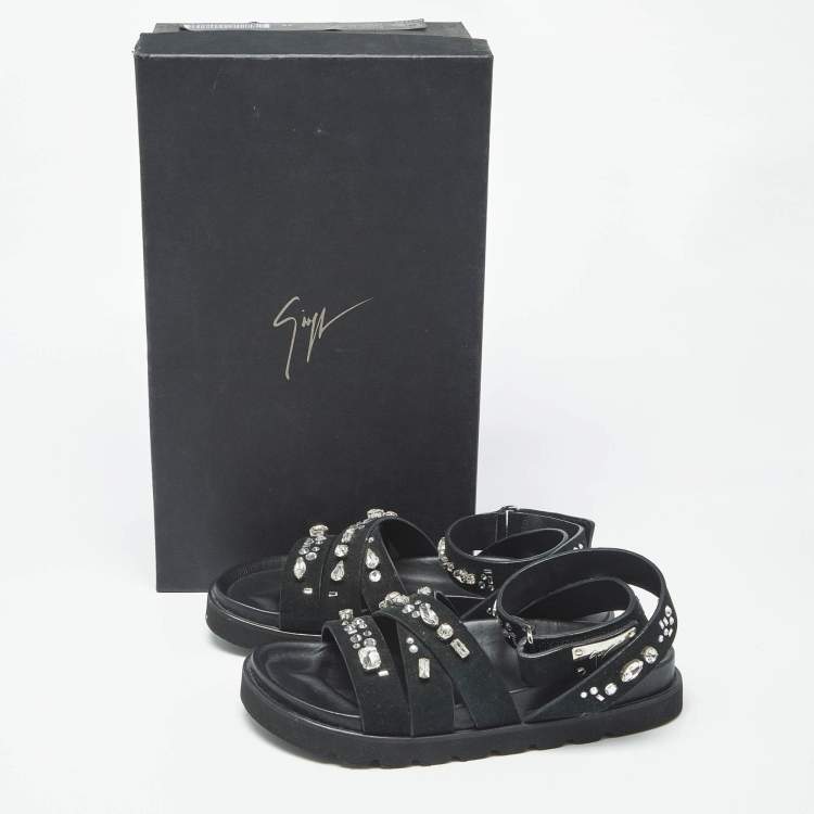 Pre Owned Giuseppe Zanotti Crystal Embellished Size 36 Black Suede Flat Sandals