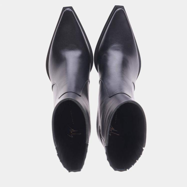 Pre Owned Giuseppe Zanotti Texan Ankle Boot Black Leather