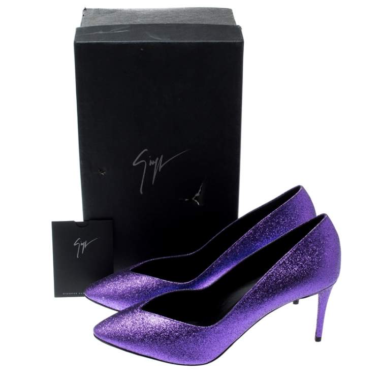 مملوكة مسبقًا Giuseppe Zanotti Purple Glitter Olinda V Throat Pumps Size 38.5