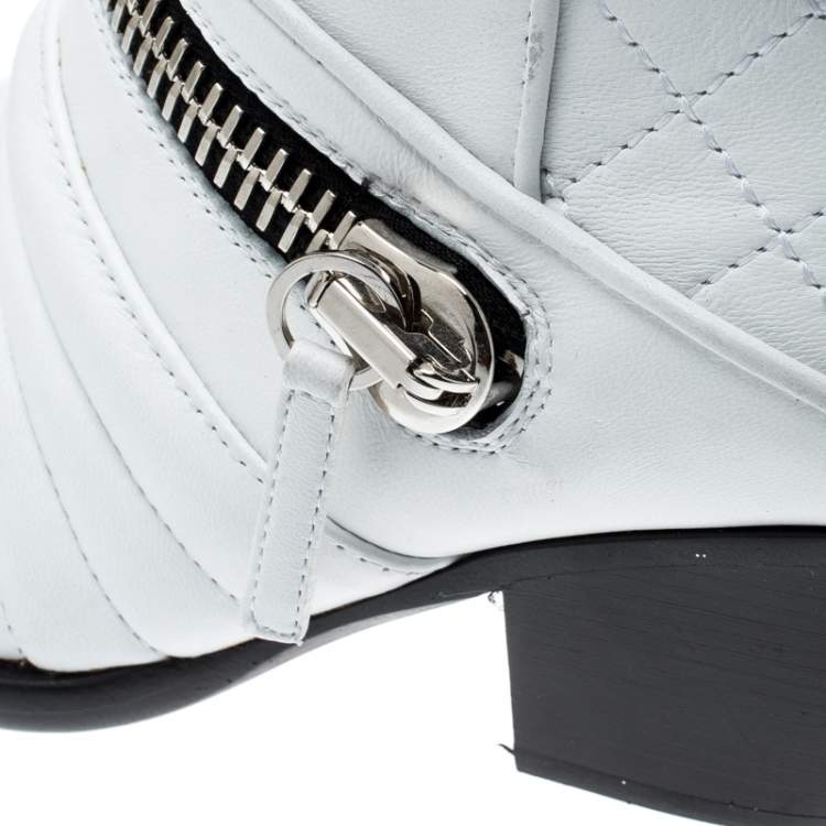 Pre Owned Giuseppe Zanotti White Quilted Leather Ankle Boots Size 38.5
