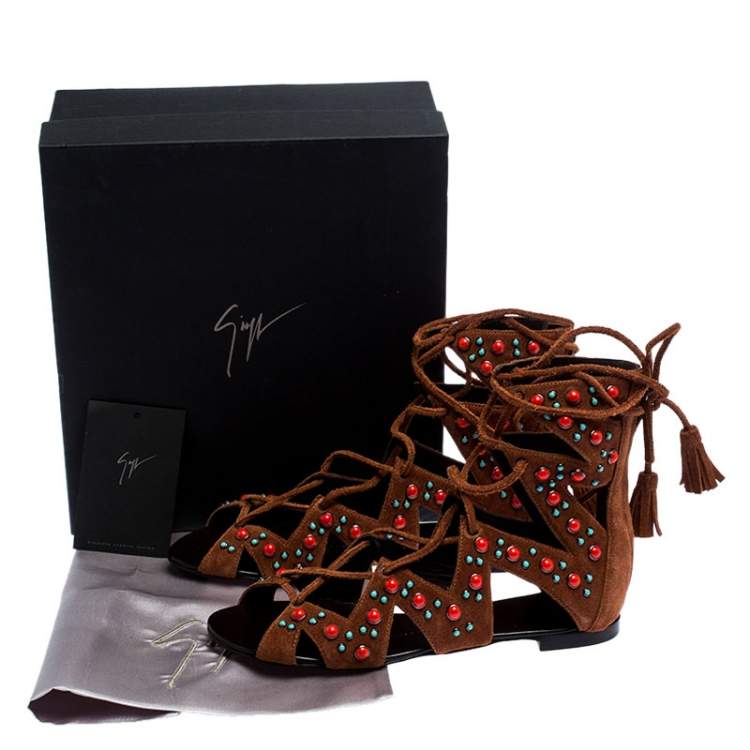 Pre Owned Giuseppe Zanotti Brown Studded Suede Gladiator Flat Sandals Size 38