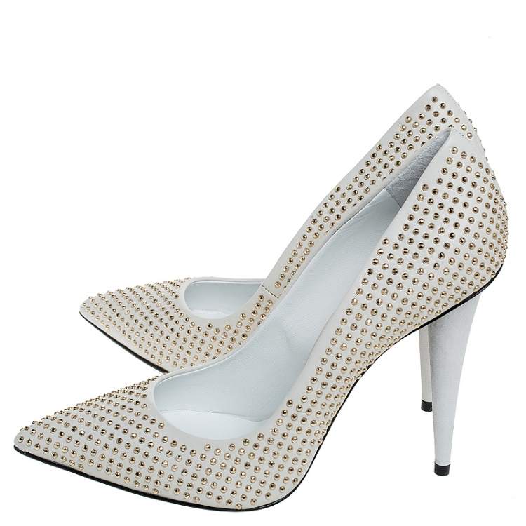 Pre Owned Giuseppe Zanotti White Leather Stud Embellished Ester Pointed Toe Pumps Size 39.5