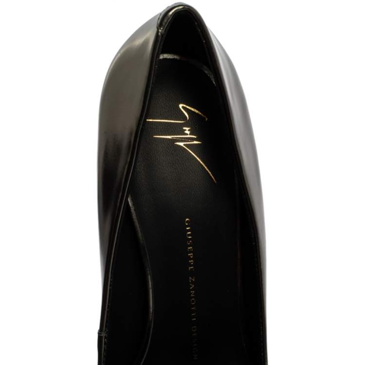 Pre Owned Giuseppe Zanotti Metallic Leather Zip Embellished Pointed Toe Pumps Size 40