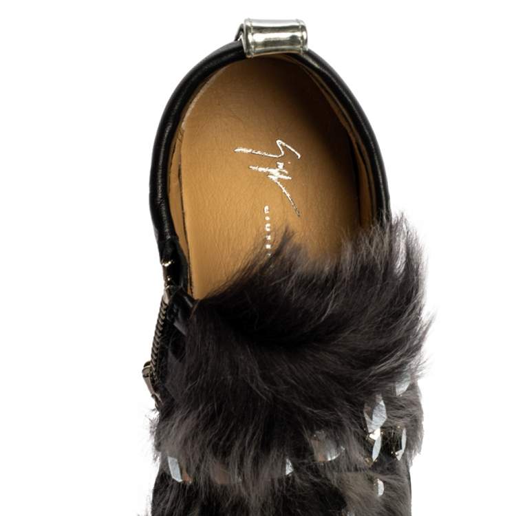 Pre Owned Giuseppe Zanotti Black Suede and Fur Christie Crystal Embellished Slip On Sneakers Size 39