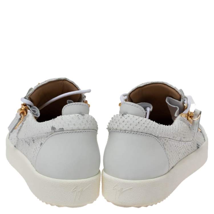Pre Owned Giuseppe Zanotti White/Gold Python Embossed Leather Dona Low Top Sneakers Size 40