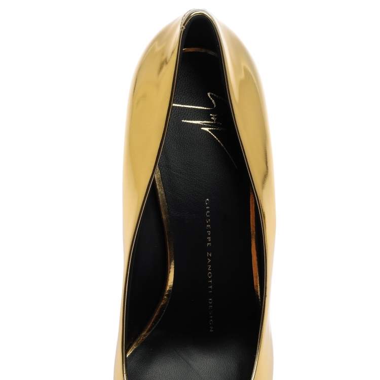 Pre Owned Giuseppe Zanotti Metallic Gold Leather Pointed Toe Pumps Size 38