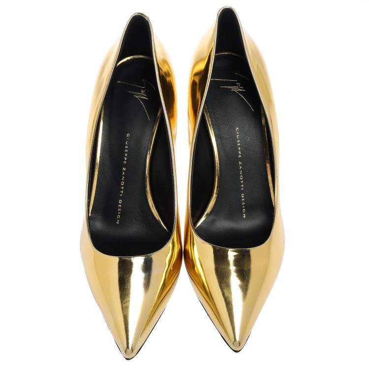 Pre Owned Giuseppe Zanotti Metallic Gold Leather Pointed Toe Pumps Size 38