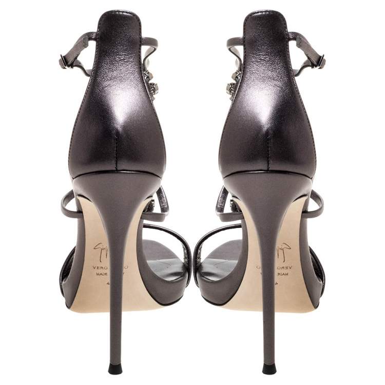 Pre Owned Giuseppe Zanotti Metallic Grey Crystal Embellished Strappy Sandals Size 40