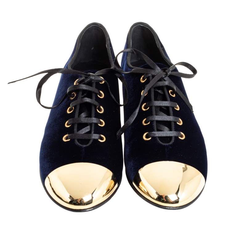 Pre Owned Giuseppe Zanotti Blue Velvet Gold Tone Cap Toe Oxford Flats Size 41