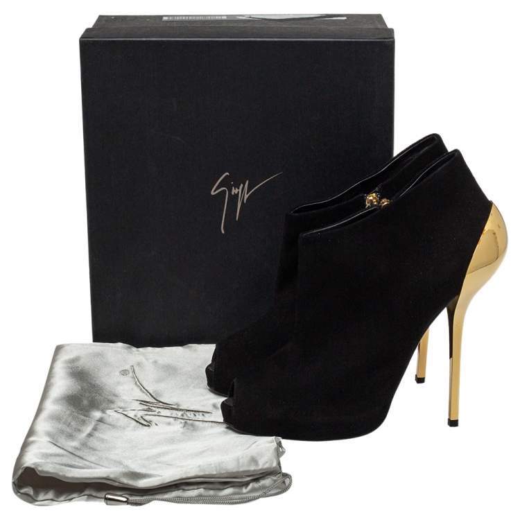 Pre Owned Giuseppe Zanotti Black Suede Zipper Detail Ankle Boots Size 41