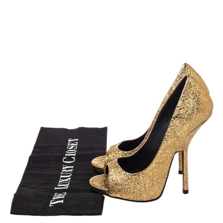 Pre Owned Giuseppe Zanotti Gold Leather Peep Toe Pumps Size 35