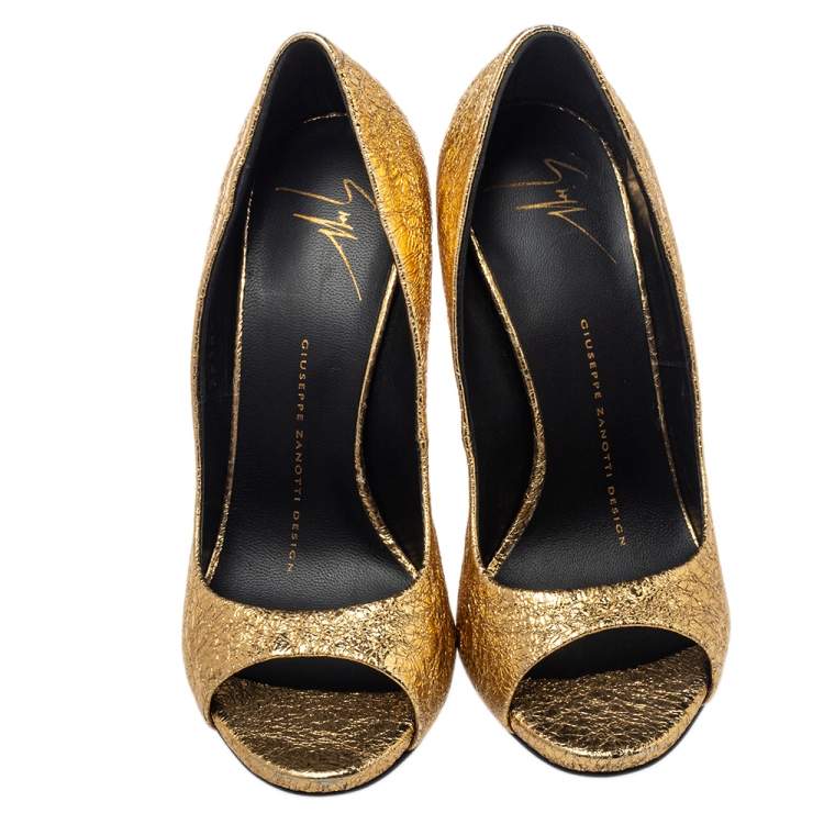 Pre Owned Giuseppe Zanotti Gold Leather Peep Toe Pumps Size 35