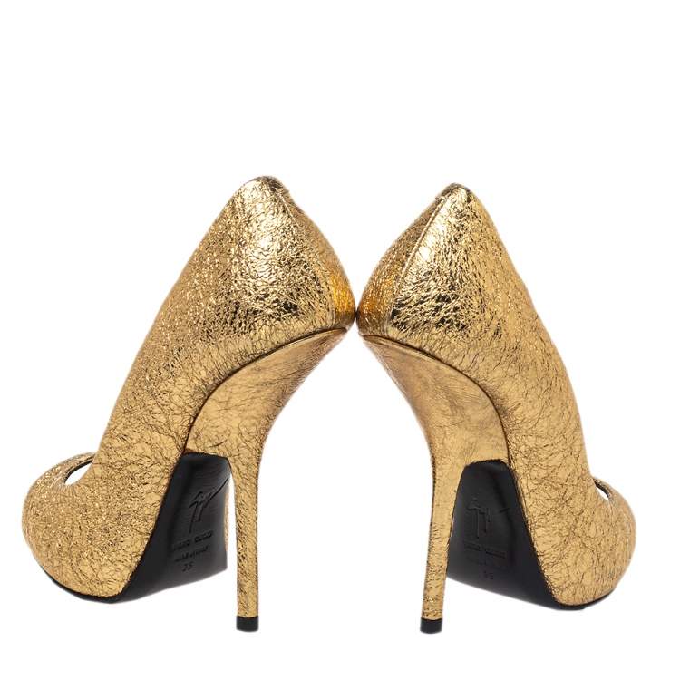 Pre Owned Giuseppe Zanotti Gold Leather Peep Toe Pumps Size 35