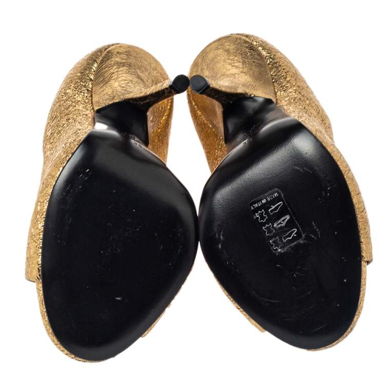 Pre Owned Giuseppe Zanotti Gold Leather Peep Toe Pumps Size 35