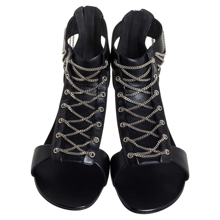 Pre Owned Giuseppe Zanotti Black Leather Roll Chain Detail Flat Sandals Size 41