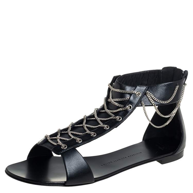 Pre Owned Giuseppe Zanotti Black Leather Roll Chain Detail Flat Sandals Size 41