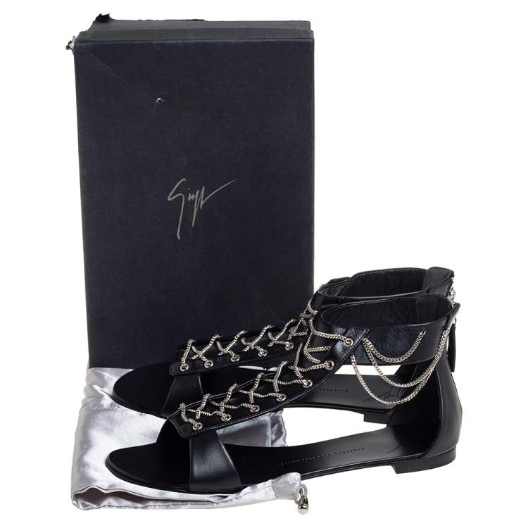 Pre Owned Giuseppe Zanotti Black Leather Roll Chain Detail Flat Sandals Size 41