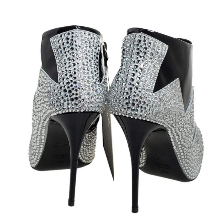 Pre Owned Giuseppe Zanotti Black Patent Leather And Suede Crystal Zig Zag Patterned Booties Size 36.5