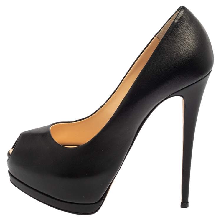 Pre Owned Giuseppe Zanotti Black Leather Platform Peep Toe Pumps Size 40