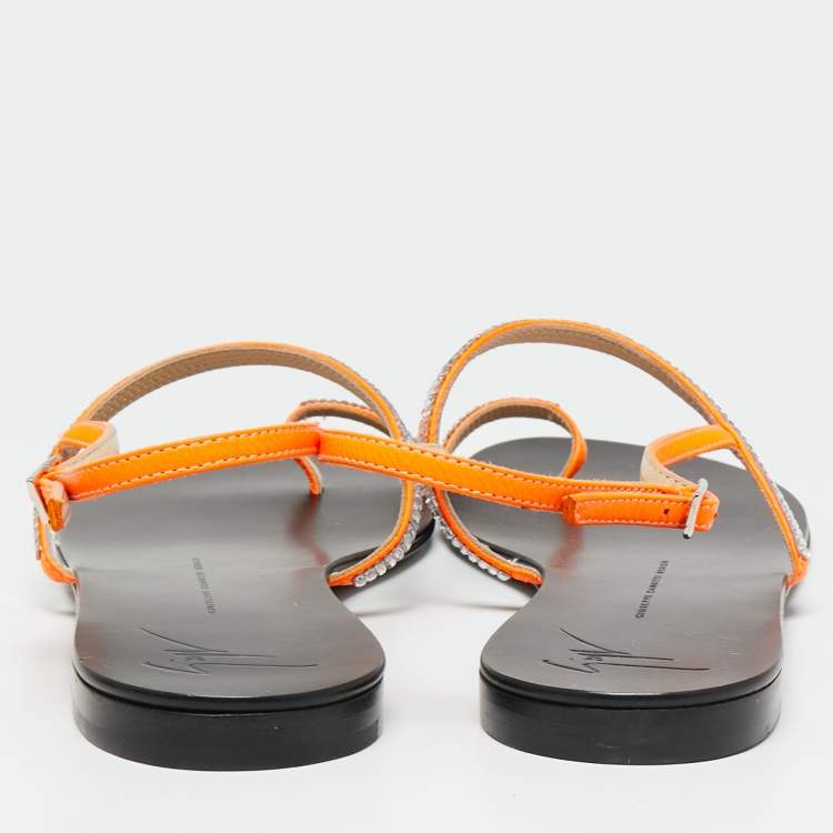 Pre Owned Giuseppe Zanotti Neon Orange Leather Crystal Embellished Toe Ring Slingback Flat Sandals Size 40