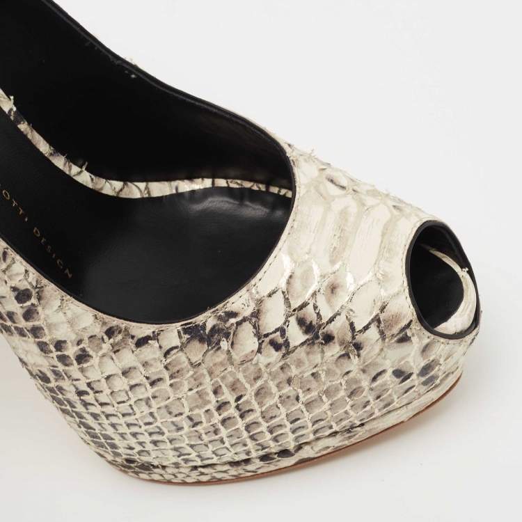 Pre Owned Giuseppe Zanotti Cream/Black Python Embossed Leather Sharon Peep Toe Platform Pumps Size 39