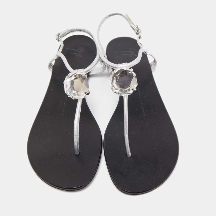 Pre Owned Giuseppe Zanotti Black /Silver Leather Crystal Embellished Thong Flats Size 38.5