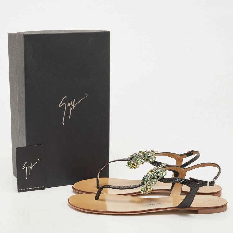 مملوكة مسبقًا Giuseppe Zanotti Black Textured Leather Crystal Embellished Thong Flat Sandals Size 41