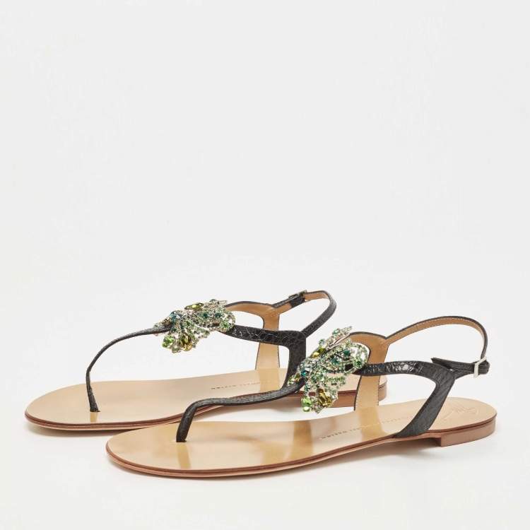 مملوكة مسبقًا Giuseppe Zanotti Black Textured Leather Crystal Embellished Thong Flat Sandals Size 41