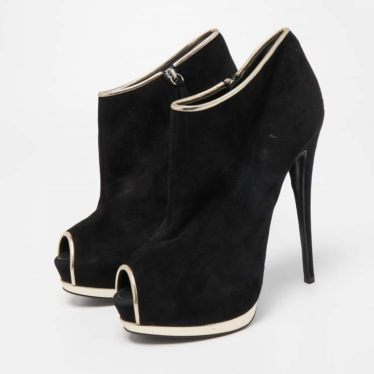 Pre Owned Giuseppe Zanotti Black Suede and Leather Ankle Boots Size 40