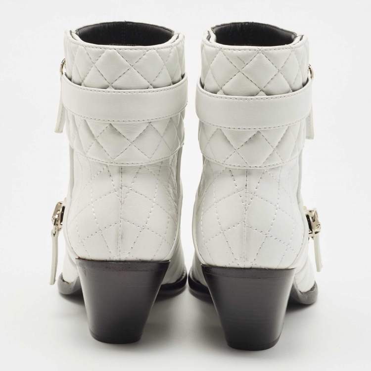 Pre Owned Giuseppe Zanotti White Leather Olinda Ankle Boots Size 39