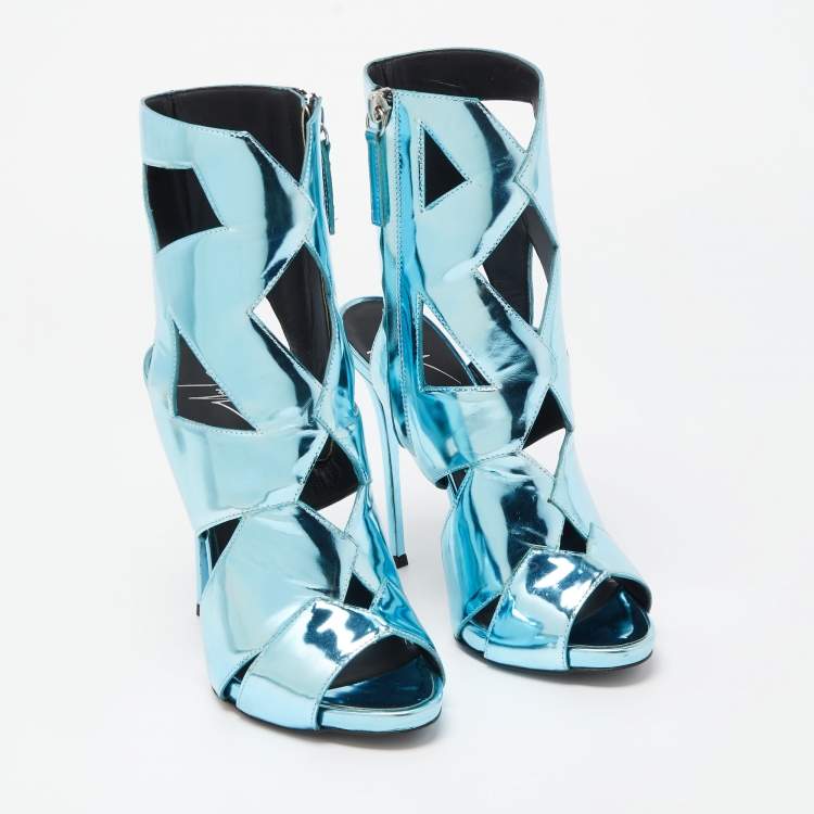مملوكة مسبقًا Giuseppe Zanotti Metallic Blue Leather Cut-Out Coline Ankle Booties Size 36