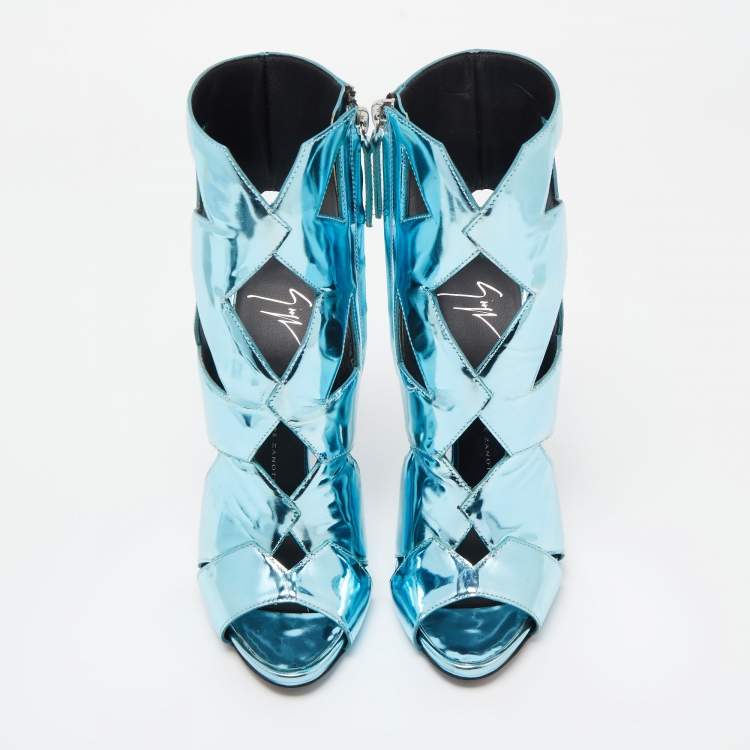 مملوكة مسبقًا Giuseppe Zanotti Metallic Blue Leather Cut-Out Coline Ankle Booties Size 36