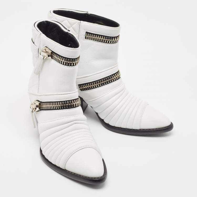 Pre Owned Giuseppe Zanotti White Quilted Leather Ankle Boots Size 37.5