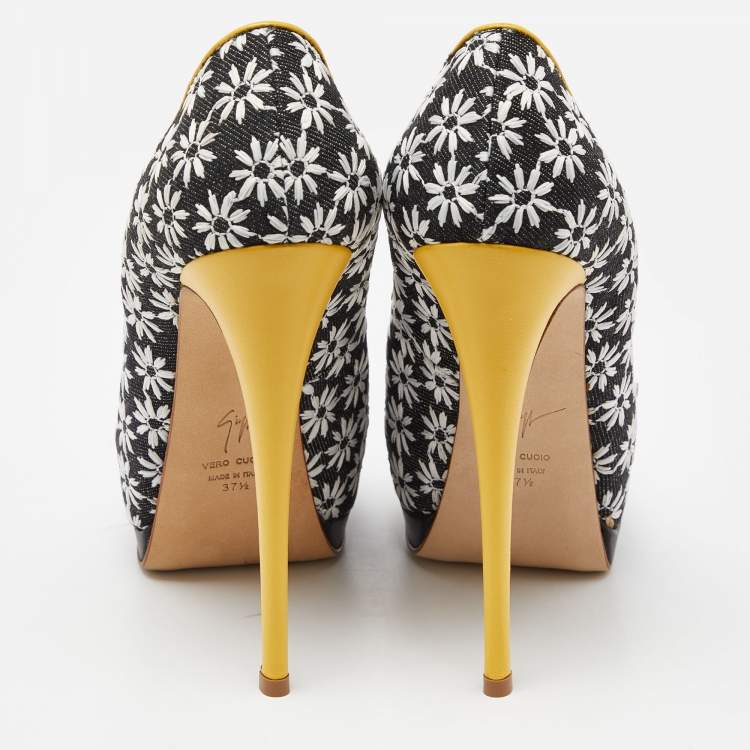 Pre Owned Giuseppe Zanotti Black/White Embroidered Canvas Sharon Peep Toe Pumps Size 37.5