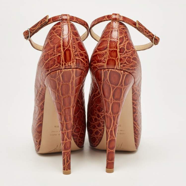 Pre Owned Giuseppe Zanotti Brown Croc Embossed Leather Peep Toe Platform Pumps Size 38.5