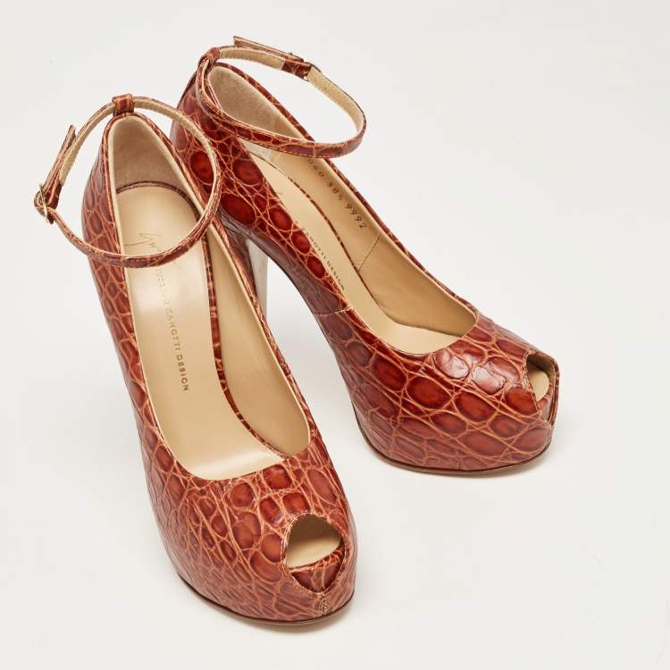 Pre Owned Giuseppe Zanotti Brown Croc Embossed Leather Peep Toe Platform Pumps Size 38.5