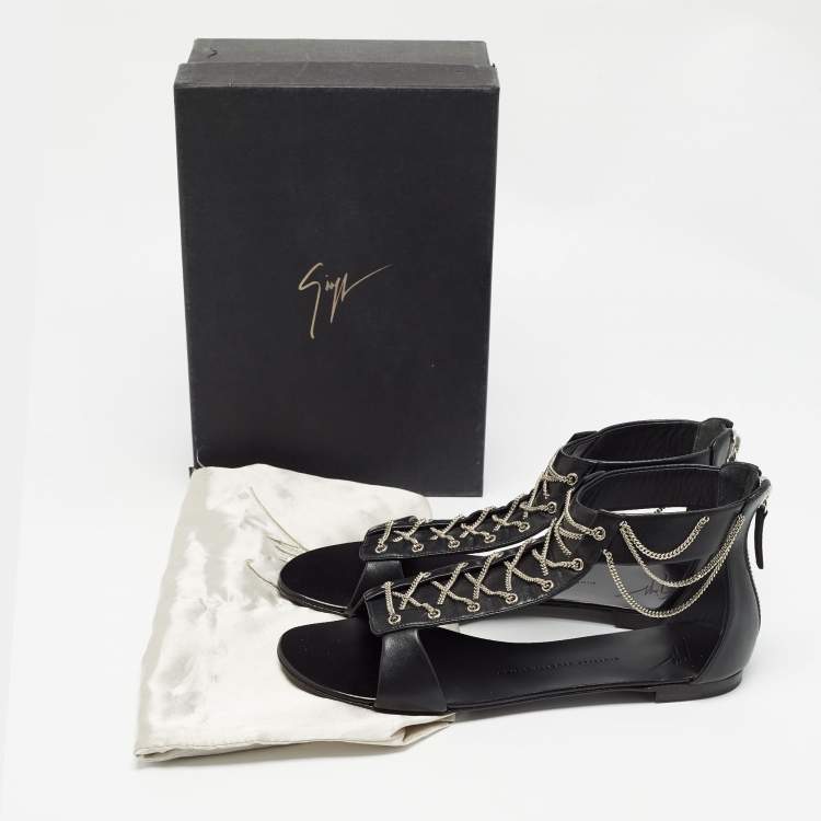Pre Owned Giuseppe Zanotti Black Leather Roll Chain Flat Sandals Size 41