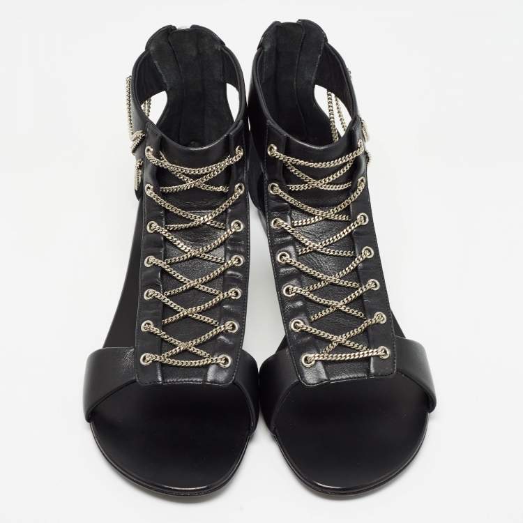 Pre Owned Giuseppe Zanotti Black Leather Roll Chain Flat Sandals Size 41
